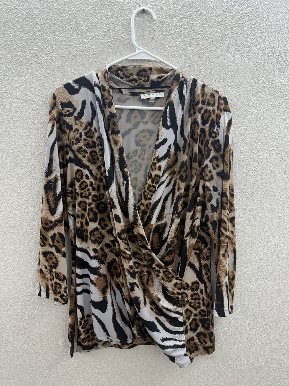 Chaus Womens Blouse Size XL Brown Animal Print Surplice 3/4 Sleeve